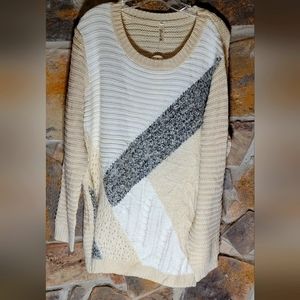 Diva D white,tan, black long sleeve Sweater